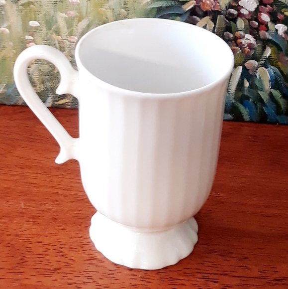 Vintage Lavender Rose Porcelain Pedastal Mugs - Picture 3 of 7